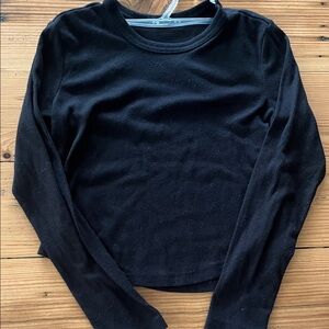 Old Navy Black Long Sleeve Kids Tee